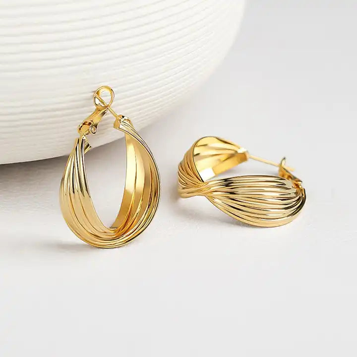 18K Gold Plated Twisted Rope Round Hoop Earrings