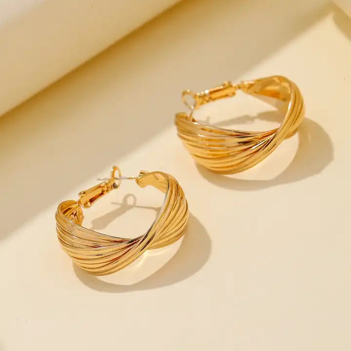 18K Gold Plated Twisted Rope Round Hoop Earrings