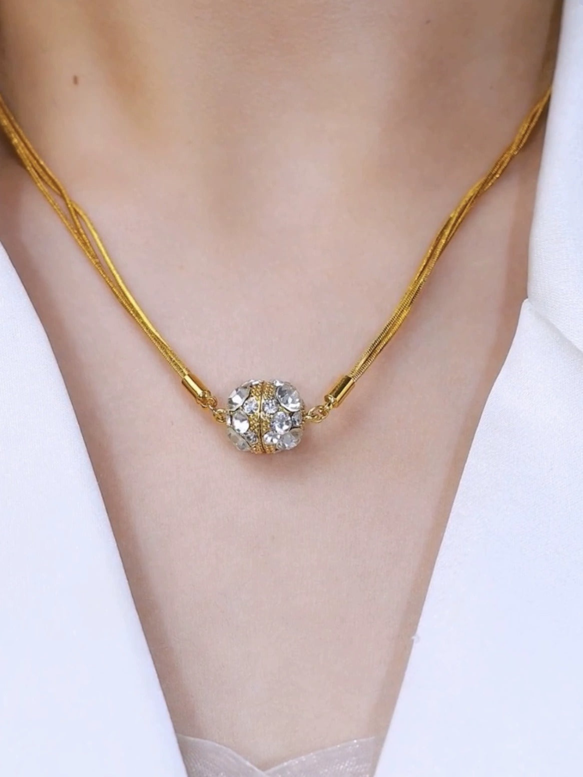 High-grade magnetic diamond-studded multi-layer necklace(Gold plated)