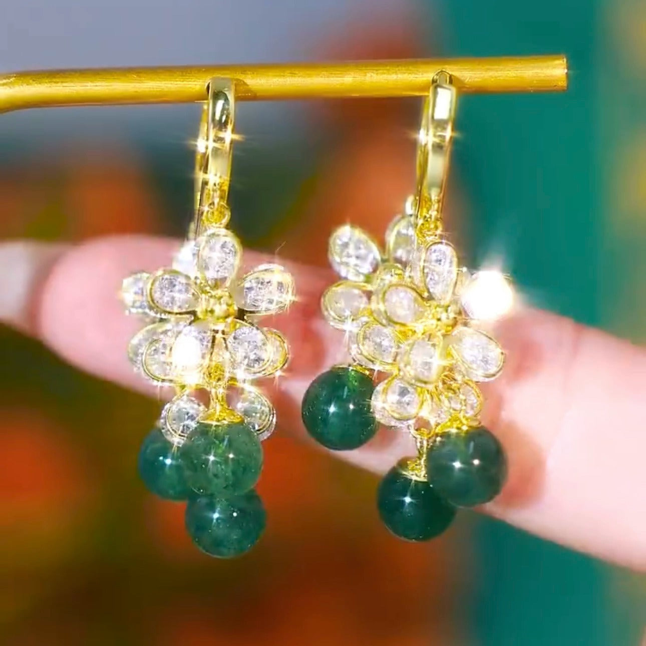 High-grade green zircon flower earrings