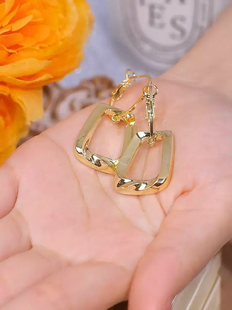 geometric ear clip earrings(gold plated)