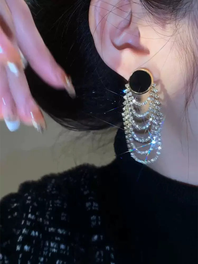 Black rhinestone tassel earrings(Gold plated)