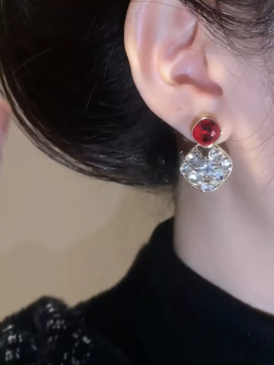 Red Rihnestone earrings(s925 sterling silver)