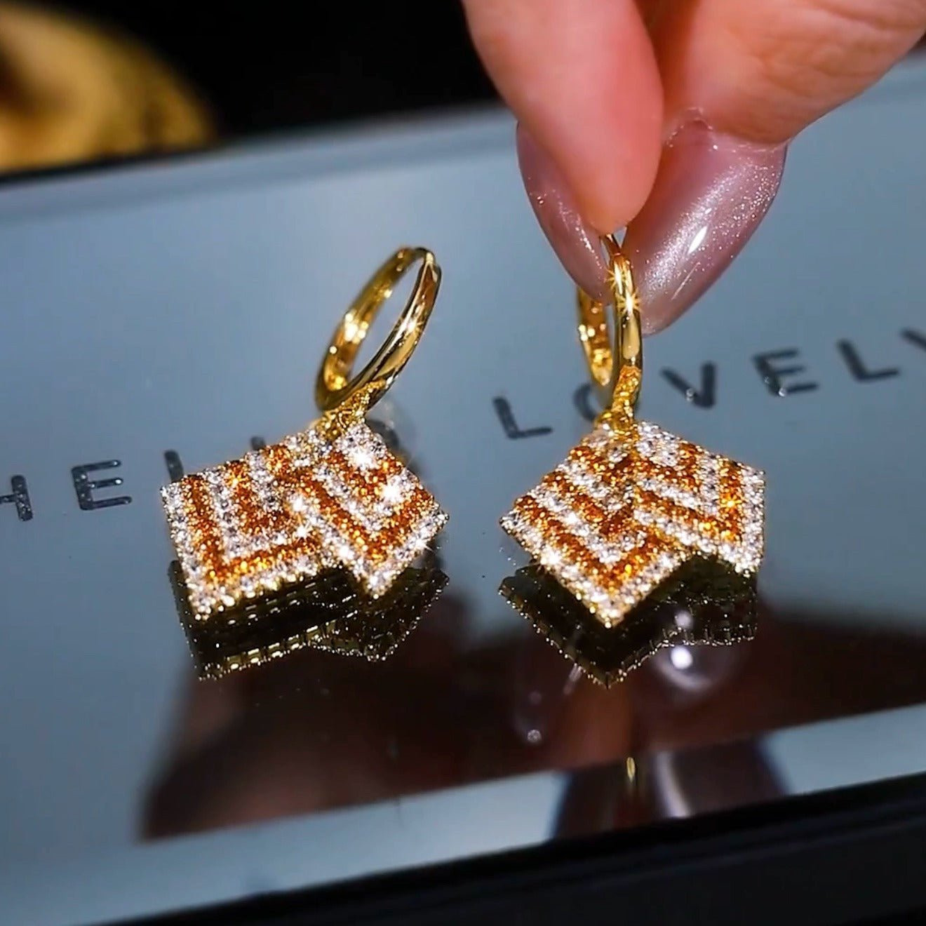 Super shiny diamond zircon earrings(24k gold plated)