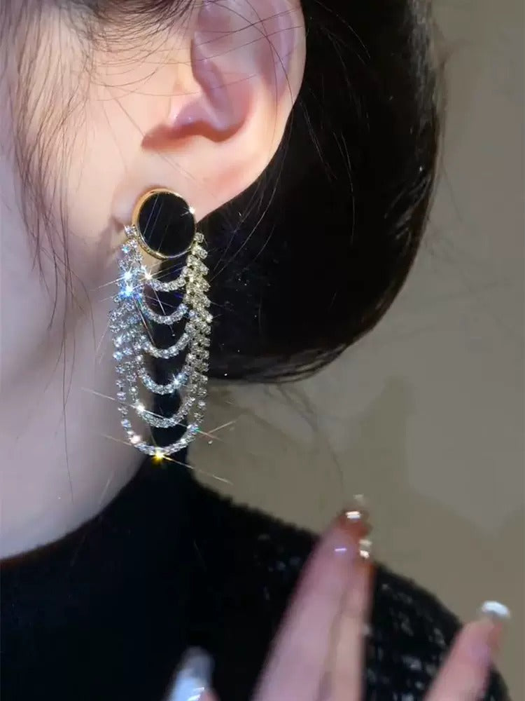 Black rhinestone tassel earrings(Gold plated)